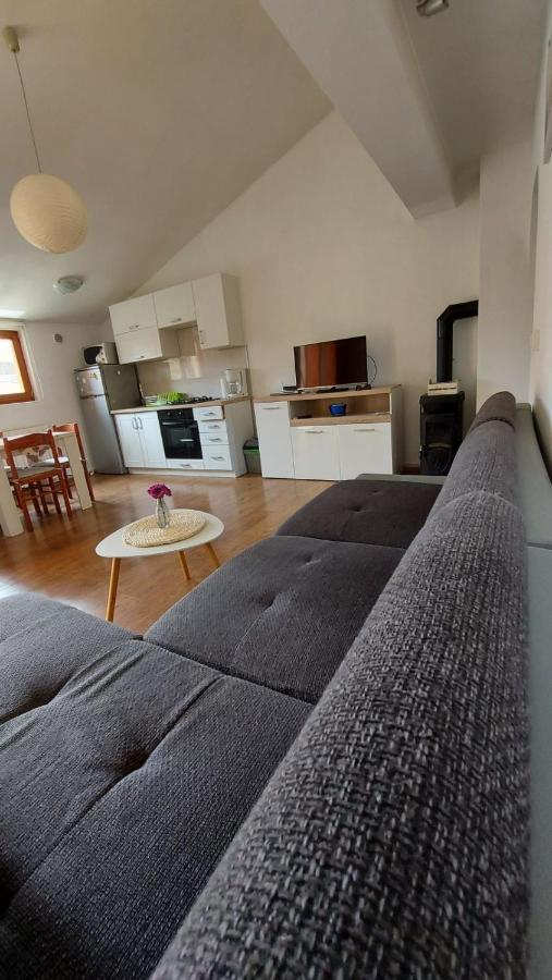 Apartment Alex Póla Kültér fotó